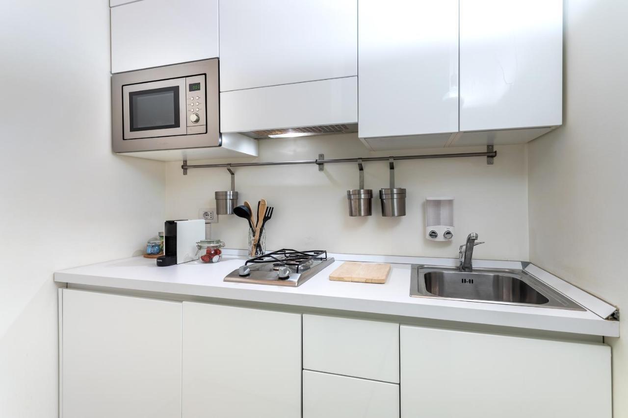 Design Loft Walking Distance Brera-Duomo With Wifi+Netflix Lägenhet Milano Exteriör bild